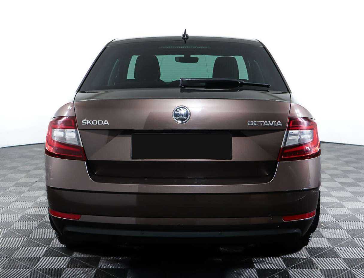 Skoda Octavia с пробегом — 2018 год. Фото: #5