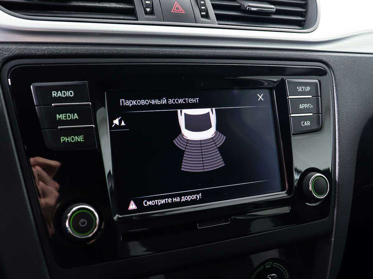 Skoda Rapid с пробегом — 2019 год. Фото: #18