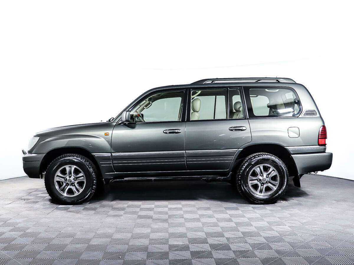Lexus LX с пробегом — 2005 год. Фото: #7