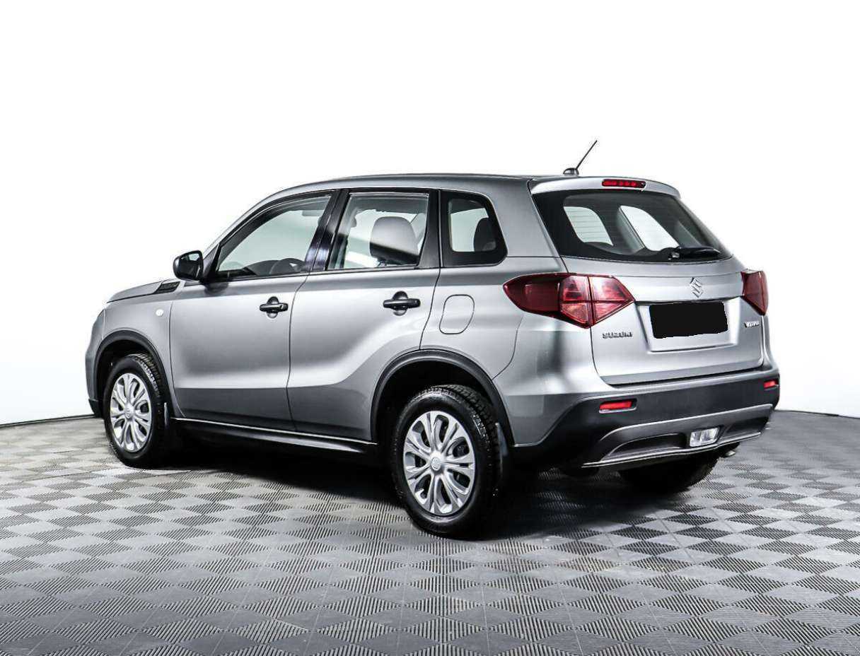 Suzuki Vitara с пробегом — 2021 год. Фото: #6