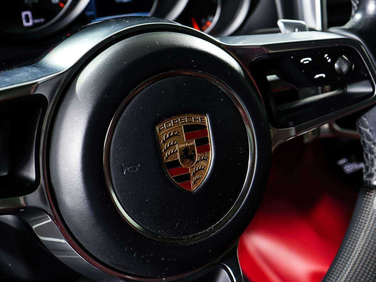 Porsche Cayenne с пробегом — 2017 год. Фото: #27