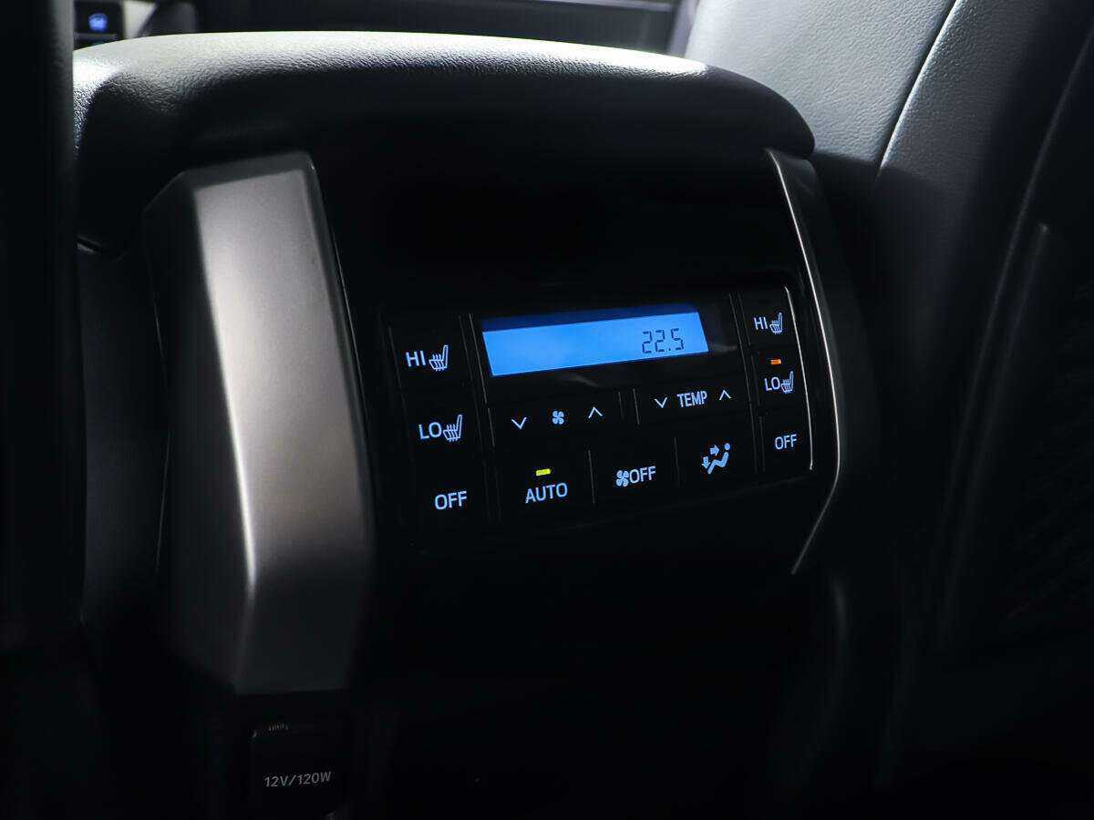 Toyota Land Cruiser Prado с пробегом — 2020 год. Фото: #21