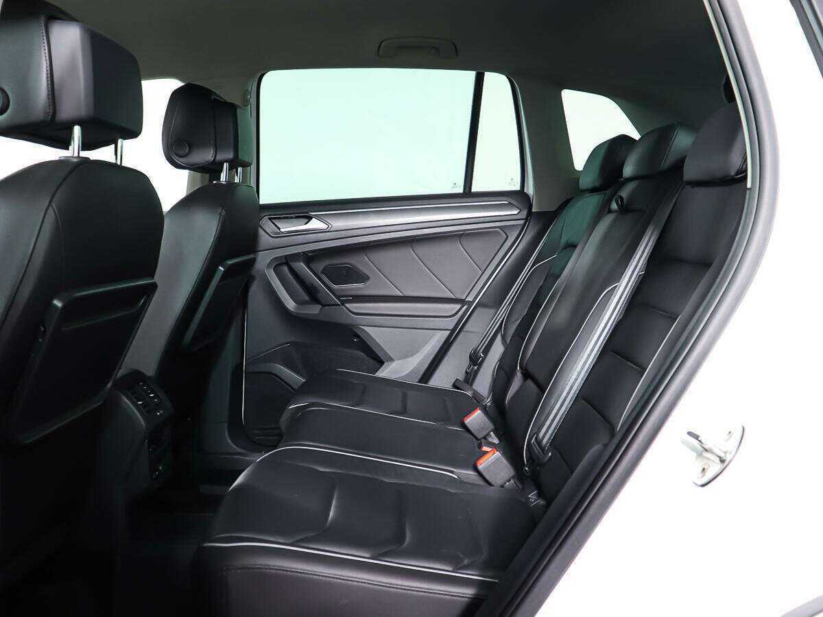 Volkswagen Tiguan с пробегом — 2020 год. Фото: #9