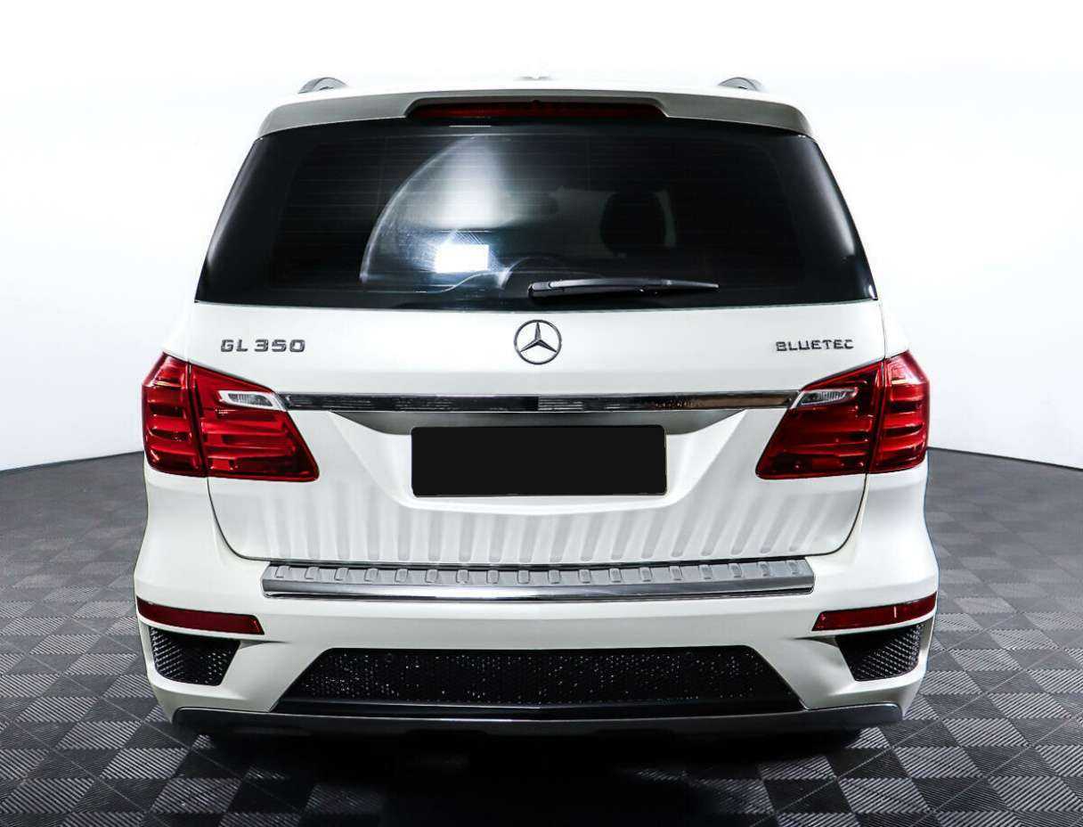 Mercedes-Benz GL-Класс с пробегом — 2014 год. Фото: #5