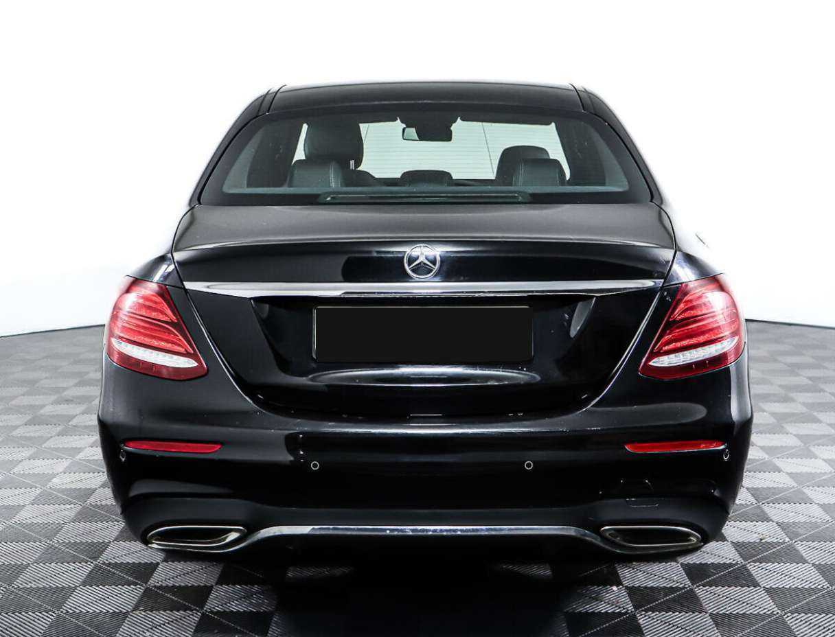 Mercedes-Benz E-Класс с пробегом — 2017 год. Фото: #5