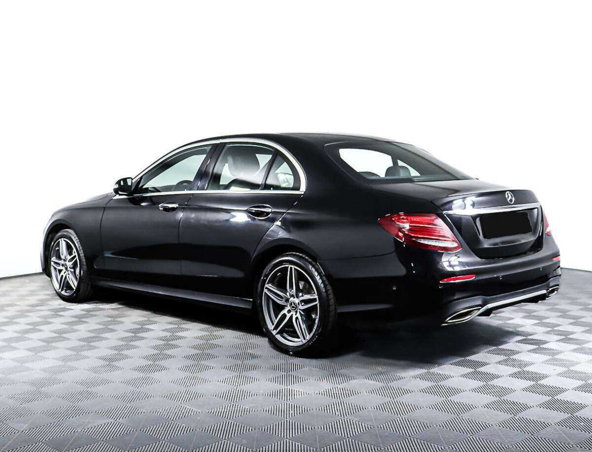 Mercedes-Benz E-Класс с пробегом — 2017 год. Фото: #6