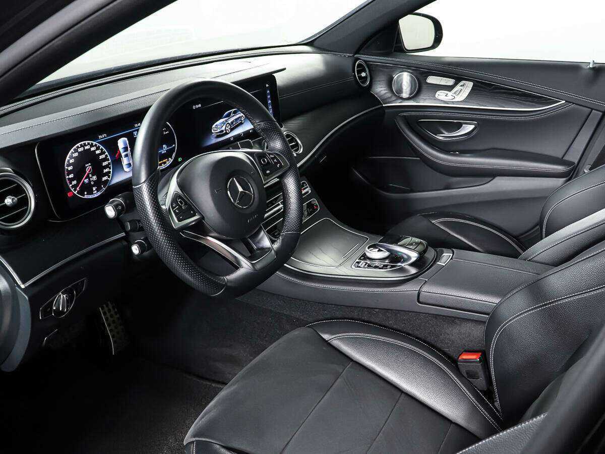 Mercedes-Benz E-Класс с пробегом — 2017 год. Фото: #12