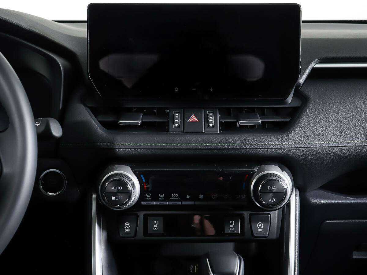 Toyota RAV4 с пробегом — 2023 год. Фото: #10