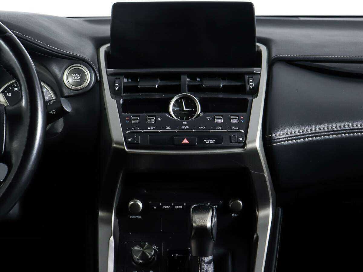 Lexus NX с пробегом — 2020 год. Фото: #11