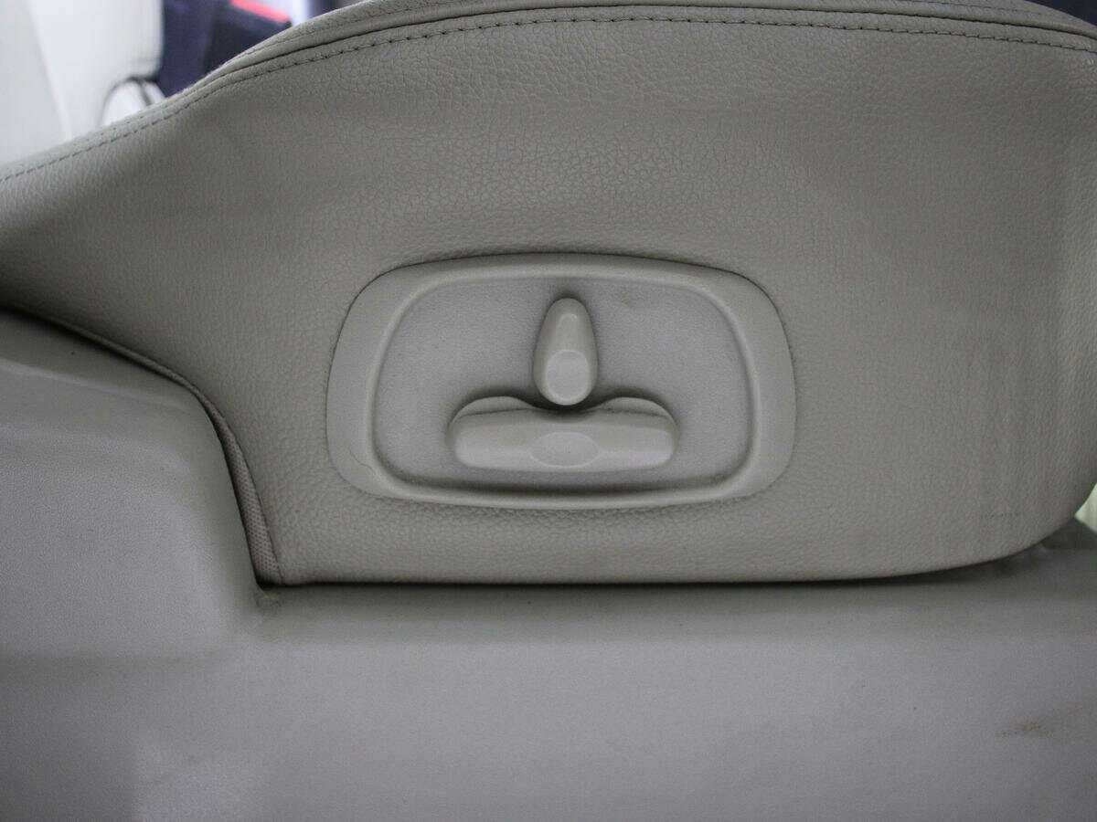 Mitsubishi Pajero с пробегом — 2017 год. Фото: #15