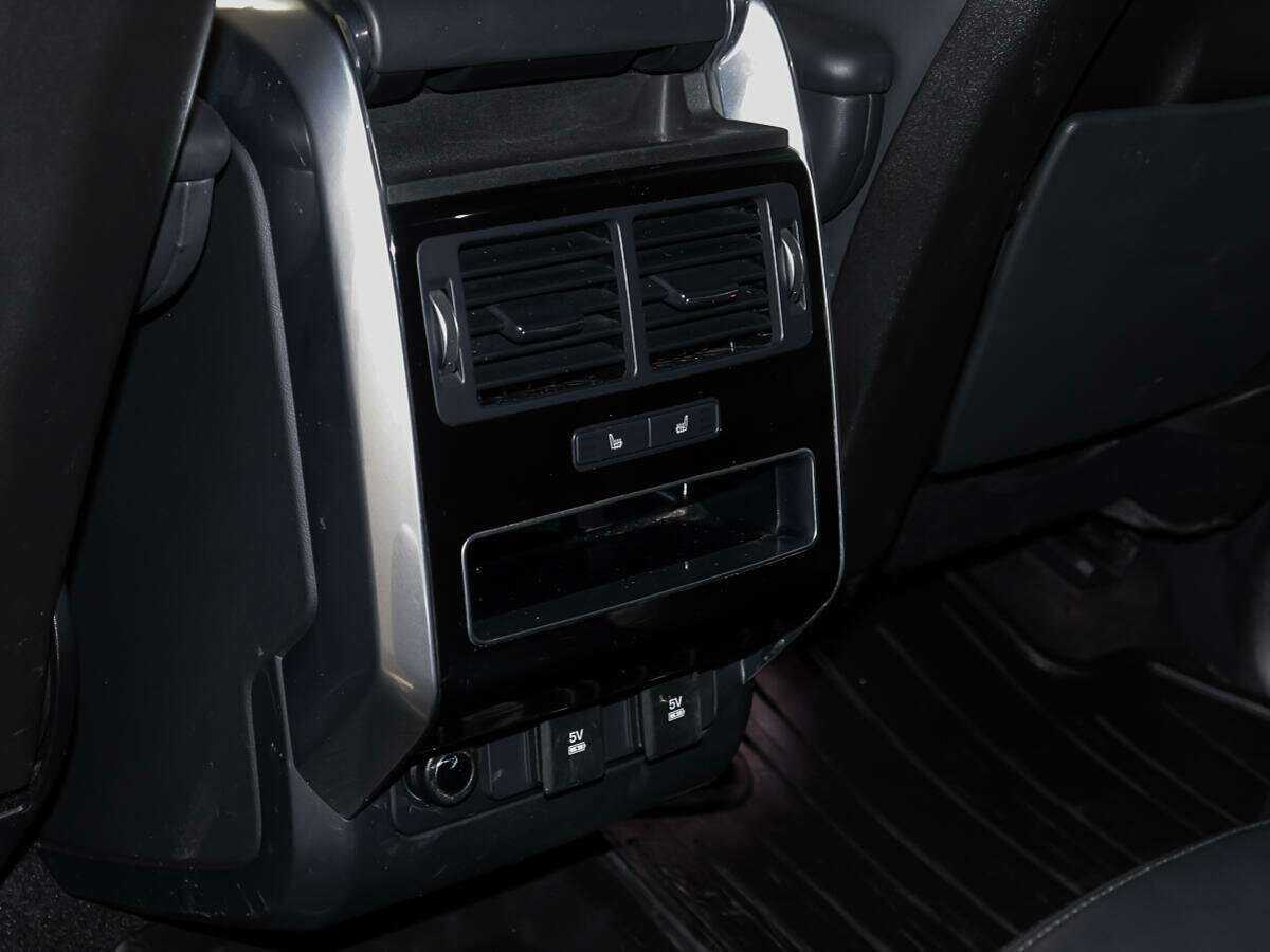 Land Rover Range Rover Sport с пробегом — 2018 год. Фото: #22