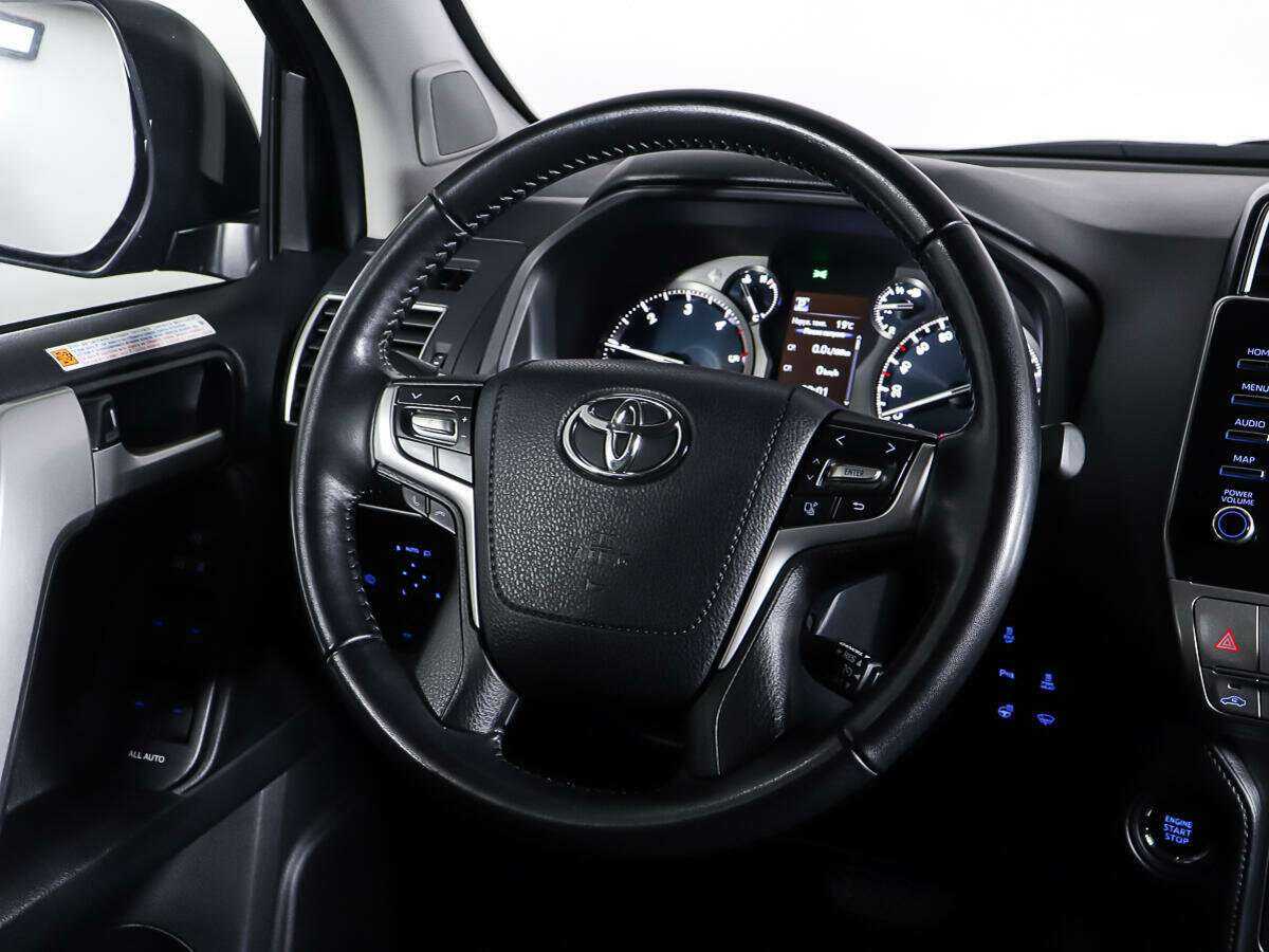 Toyota Land Cruiser Prado с пробегом — 2021 год. Фото: #14