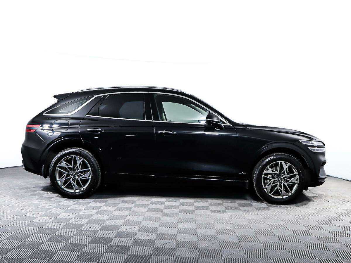 Genesis GV70 с пробегом — 2021 год. Фото: #3