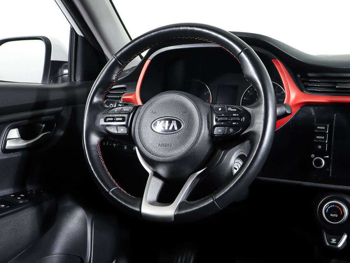 Kia Rio с пробегом — 2021 год. Фото: #15