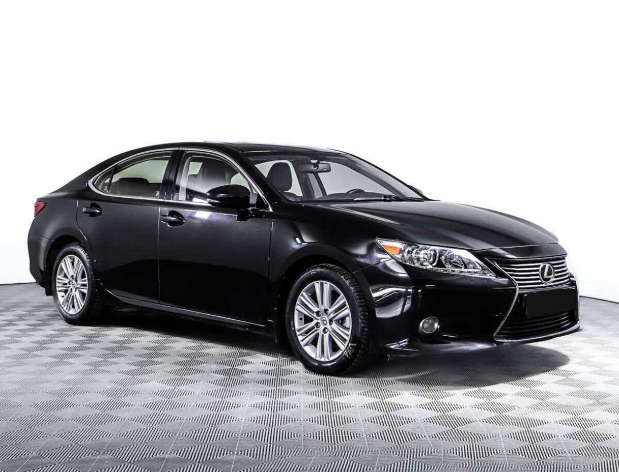 Lexus ES с пробегом — 2014 год. Фото: #1