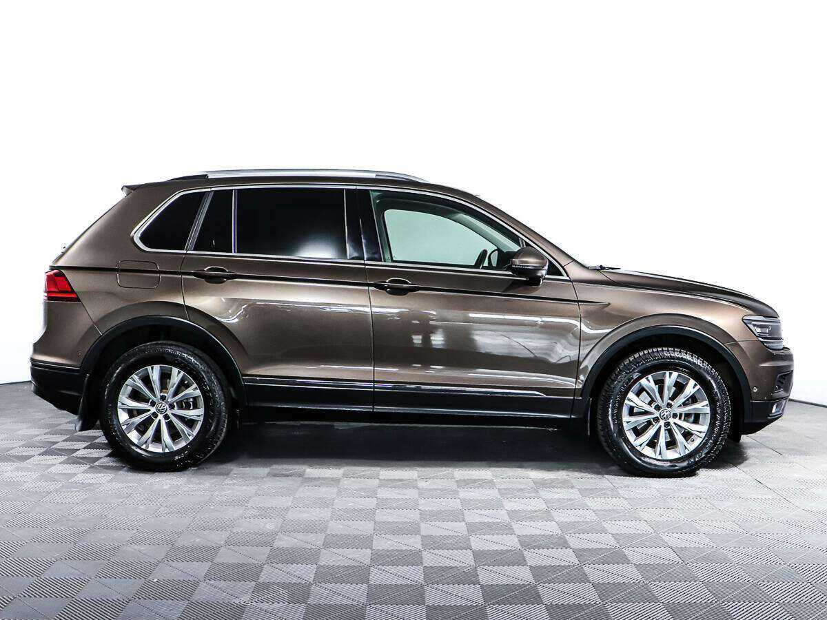 Volkswagen Tiguan с пробегом — 2018 год. Фото: #3