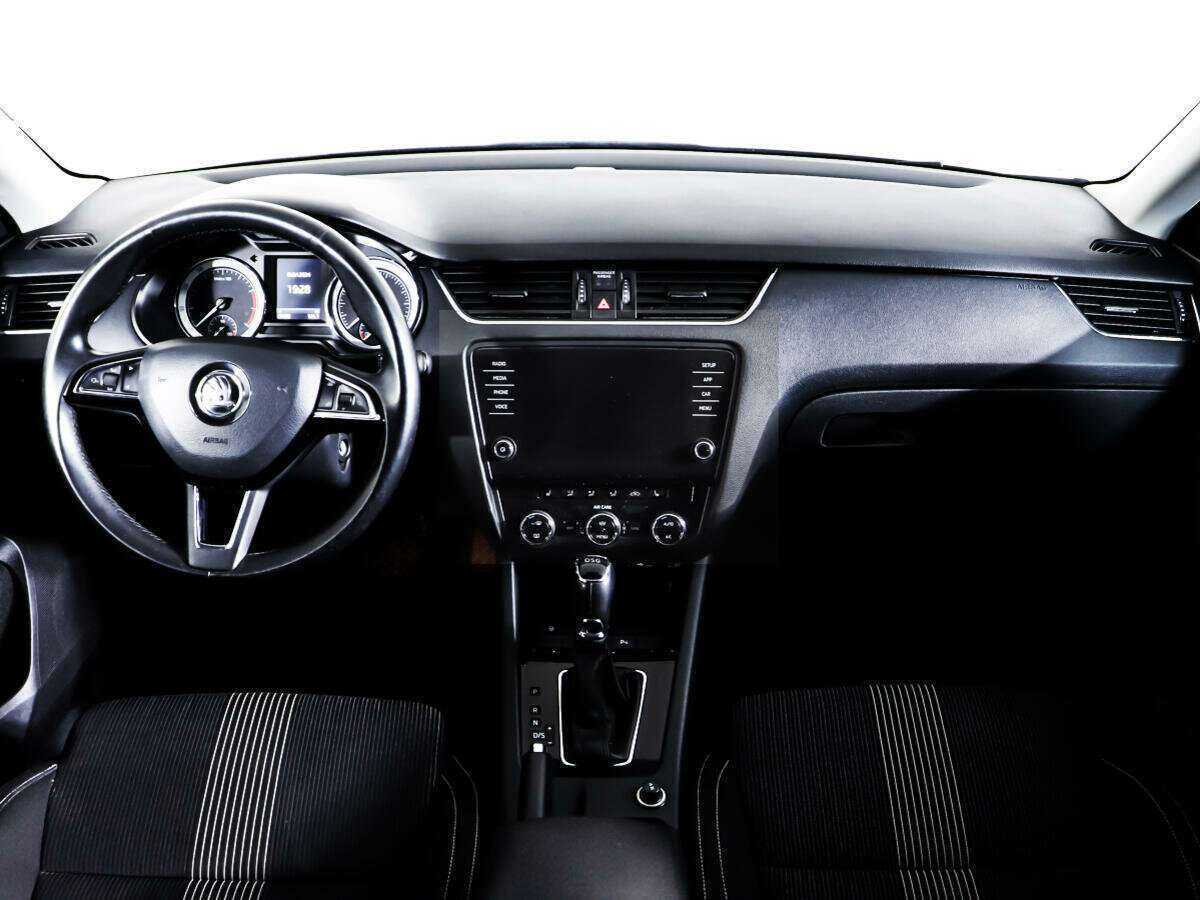 Skoda Octavia с пробегом — 2017 год. Фото: #11