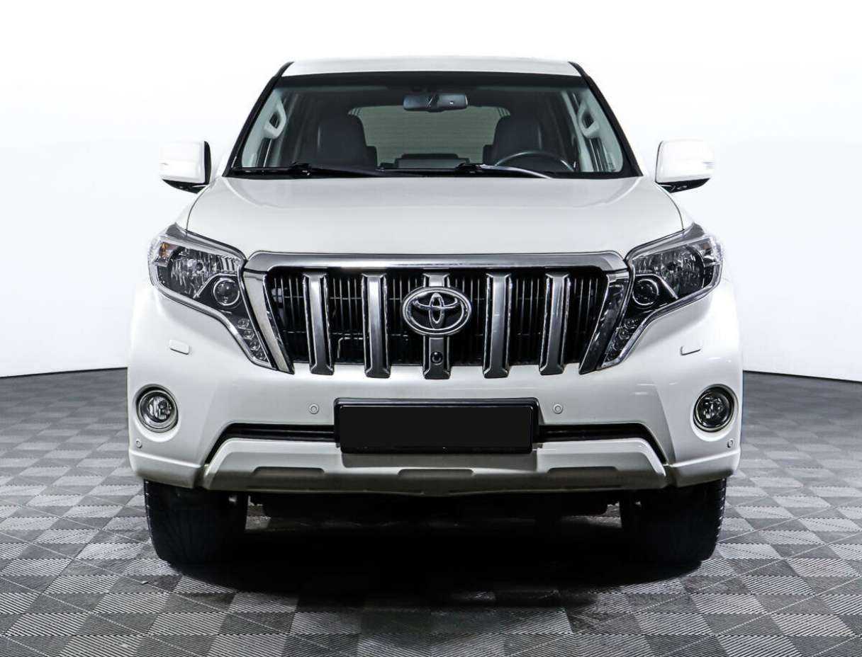 Toyota Land Cruiser Prado с пробегом — 2015 год. Фото: #1