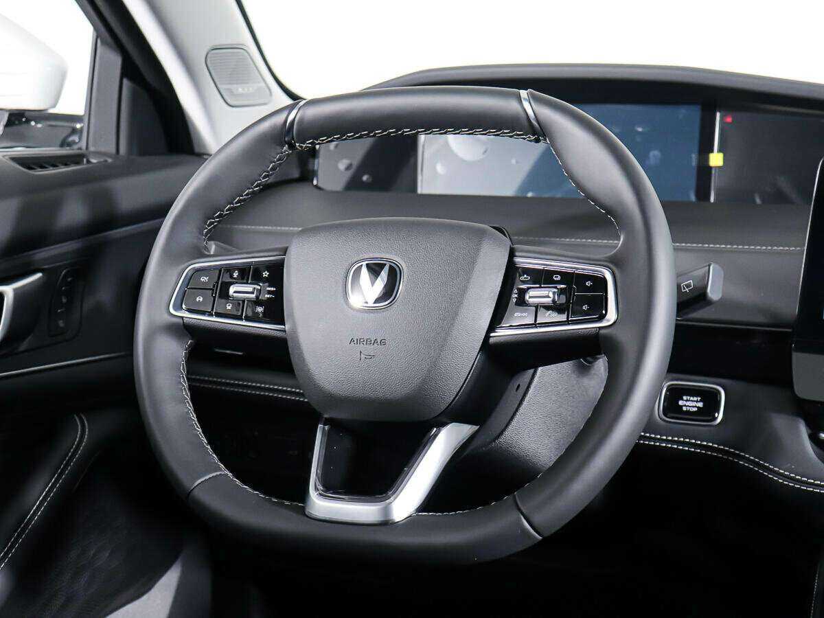 Changan UNI-K с пробегом — 2022 год. Фото: #14