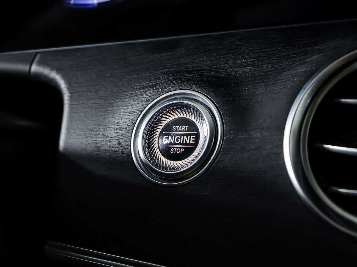 Mercedes-Benz E-Класс с пробегом — 2016 год. Фото: #17