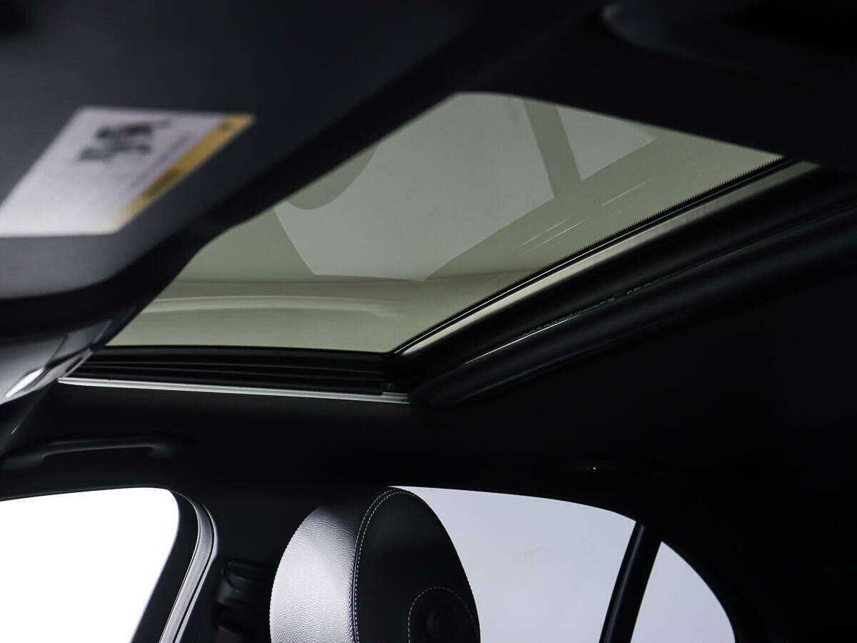 Mercedes-Benz E-Класс с пробегом — 2016 год. Фото: #21