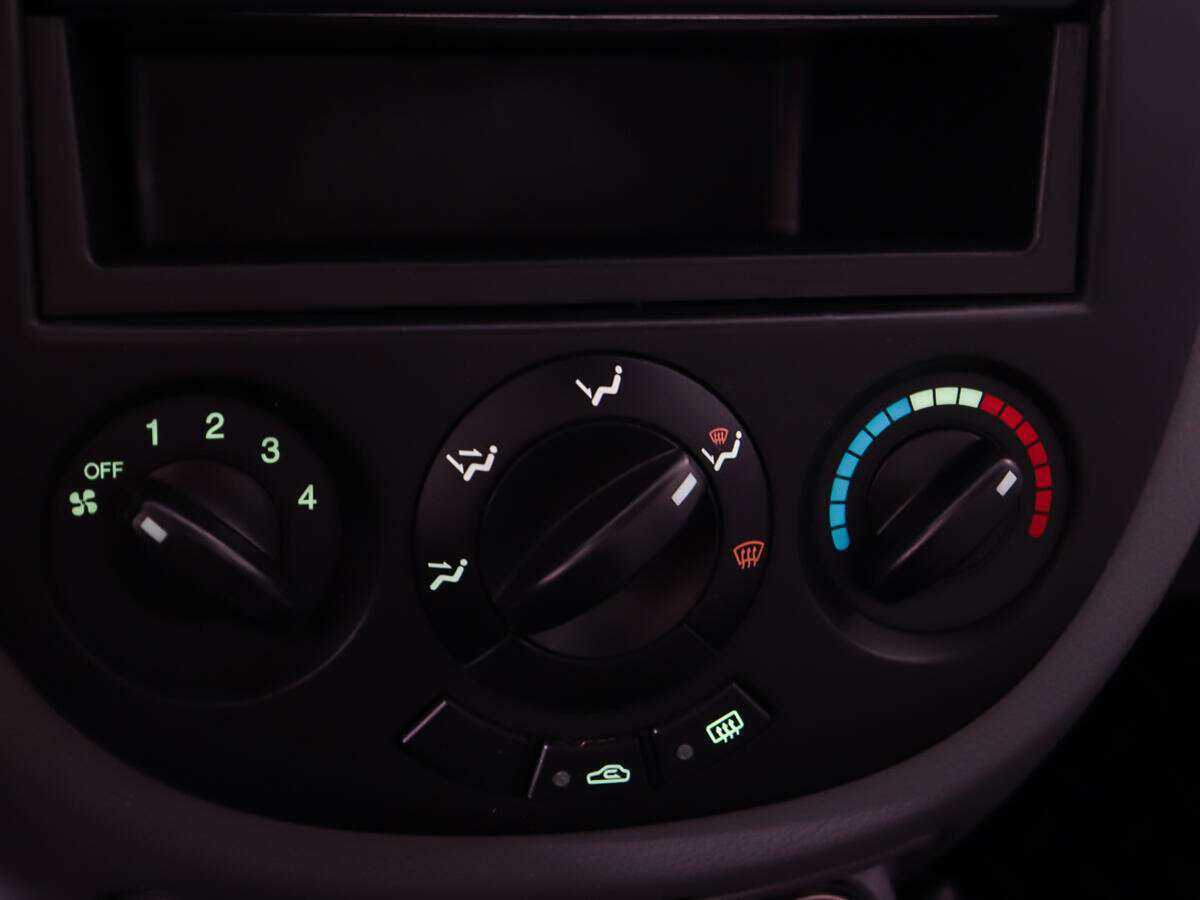 Chevrolet Lacetti с пробегом — 2011 год. Фото: #13