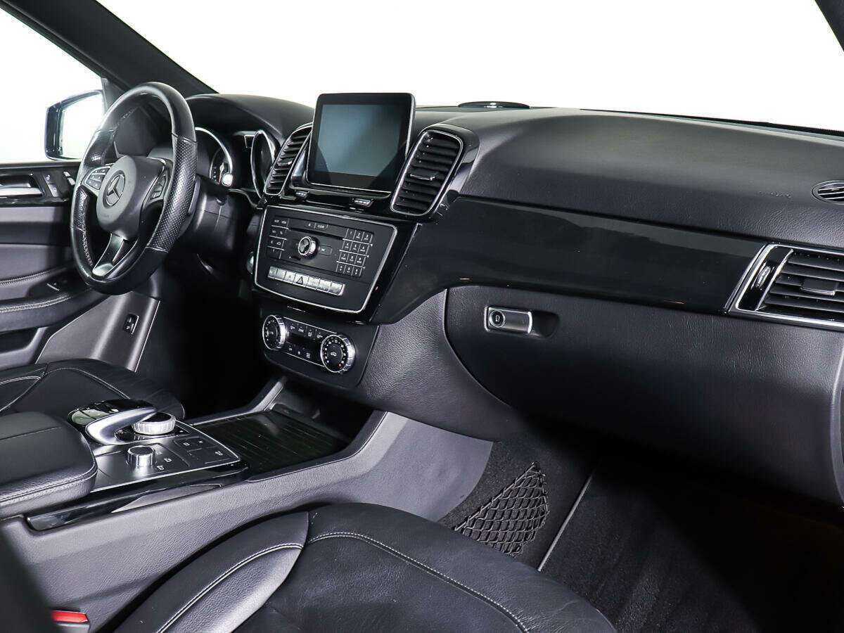 Mercedes-Benz GLE с пробегом — 2016 год. Фото: #8