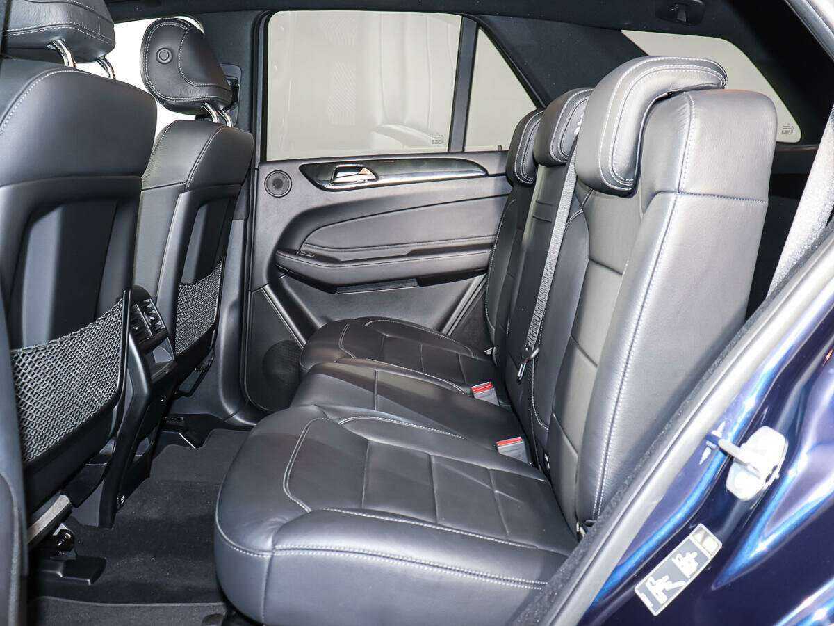 Mercedes-Benz GLE с пробегом — 2016 год. Фото: #9