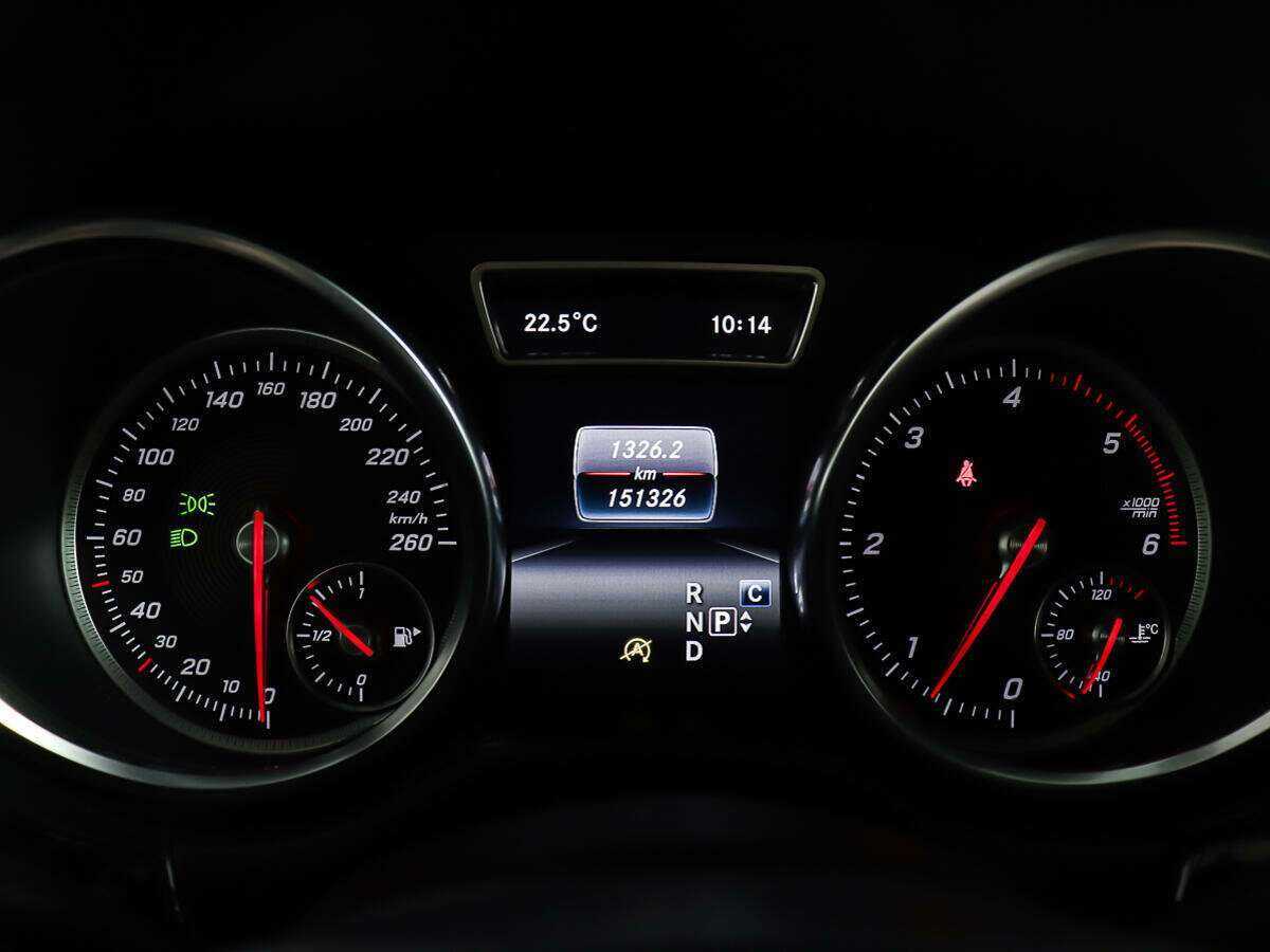 Mercedes-Benz GLE с пробегом — 2016 год. Фото: #13