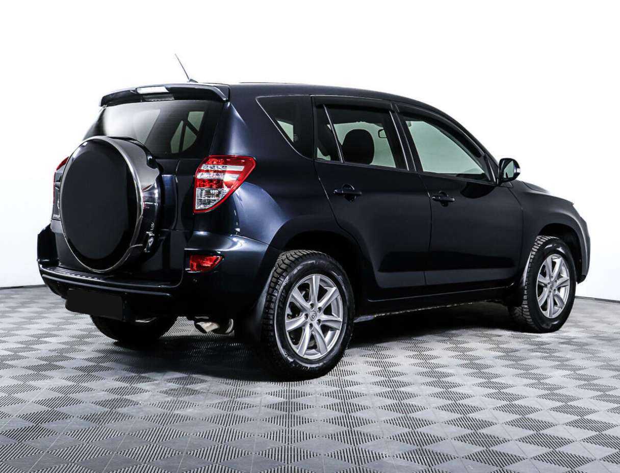 Toyota RAV4 с пробегом — 2011 год. Фото: #4