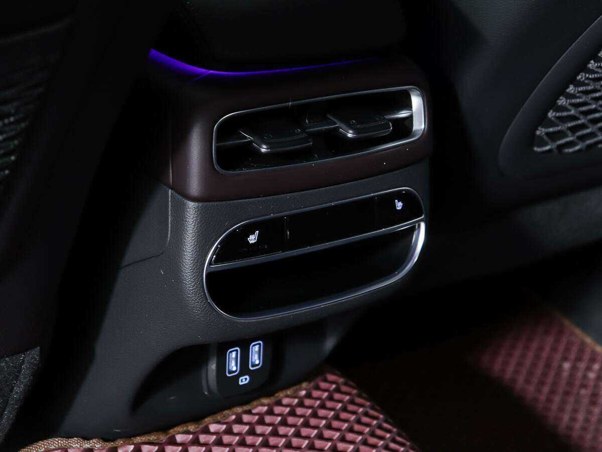 Genesis GV70 с пробегом — 2021 год. Фото: #13