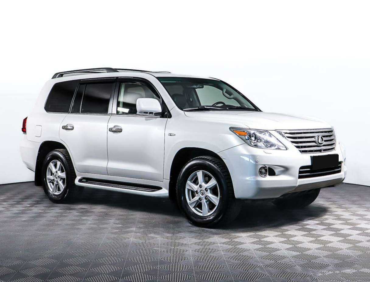Lexus LX с пробегом — 2011 год. Фото: #2