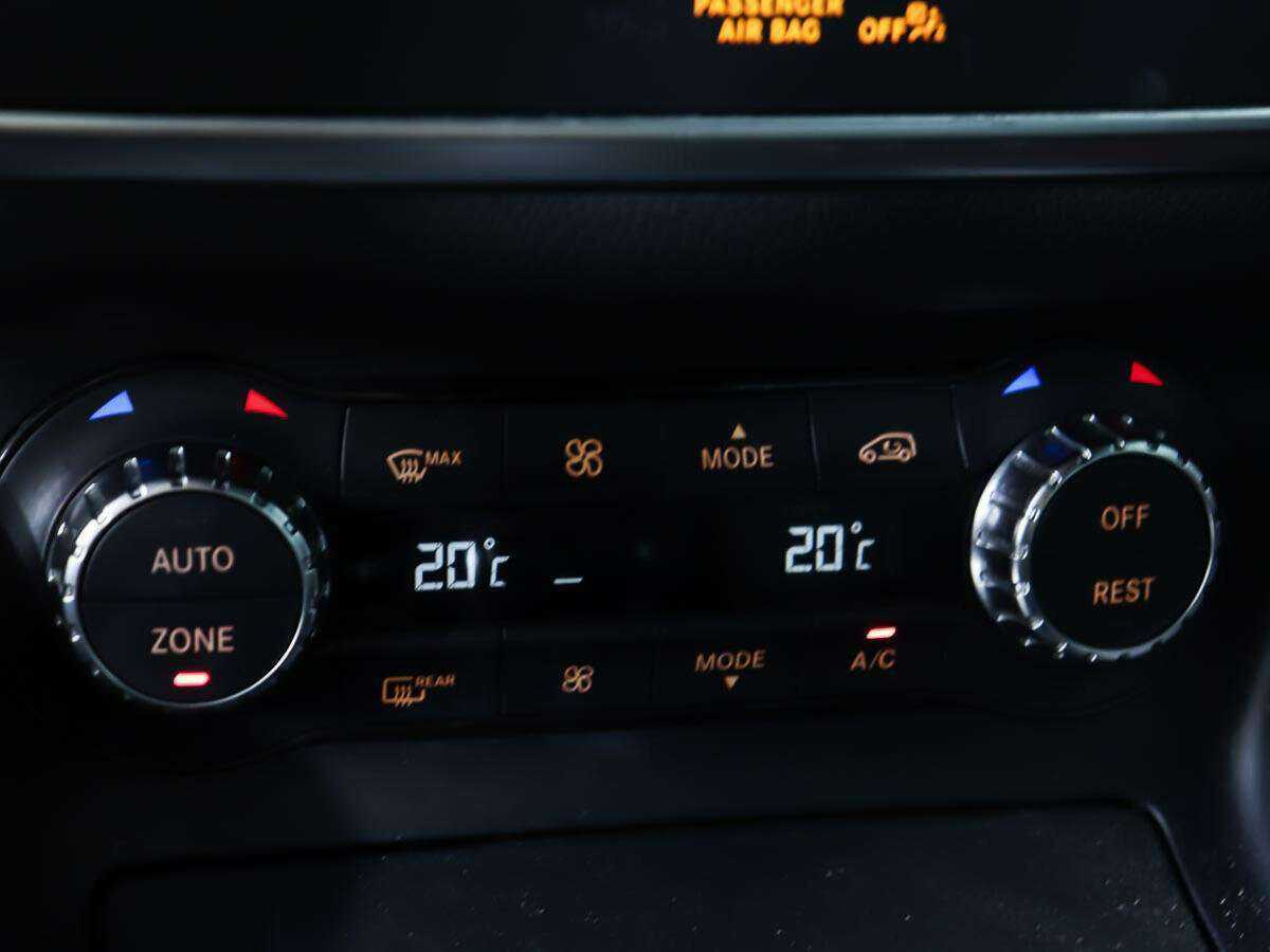 Mercedes-Benz GLA AMG с пробегом — 2014 год. Фото: #16