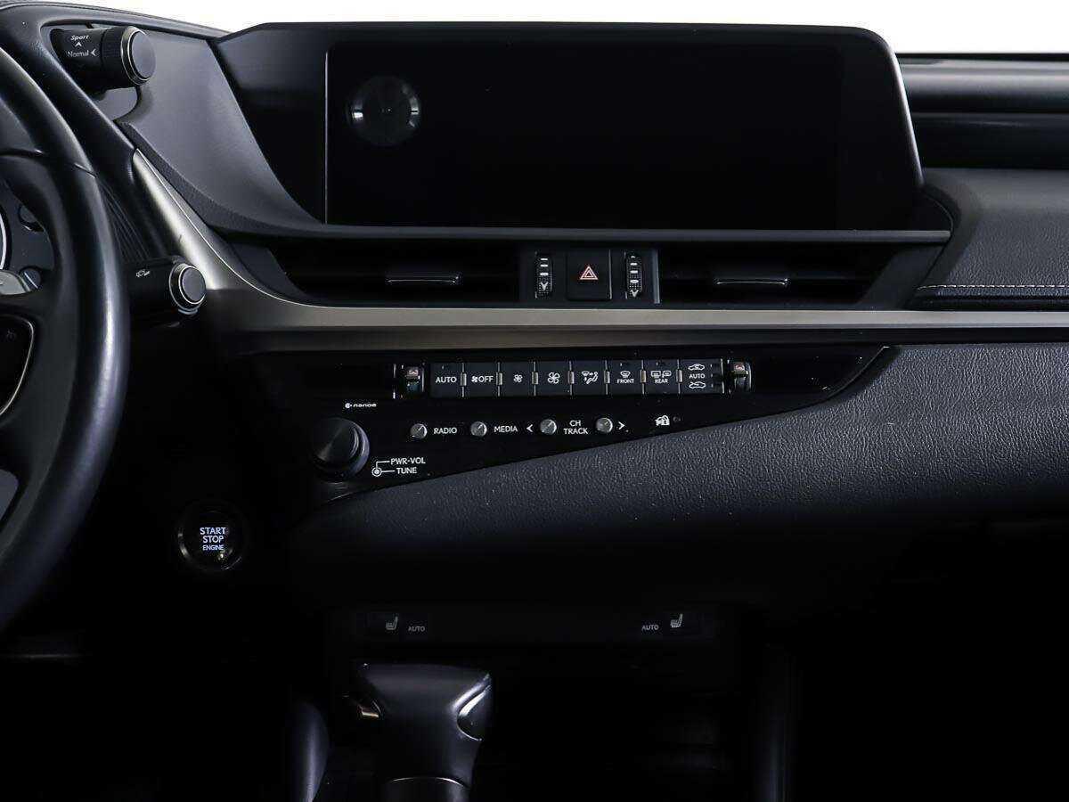 Lexus ES с пробегом — 2020 год. Фото: #11