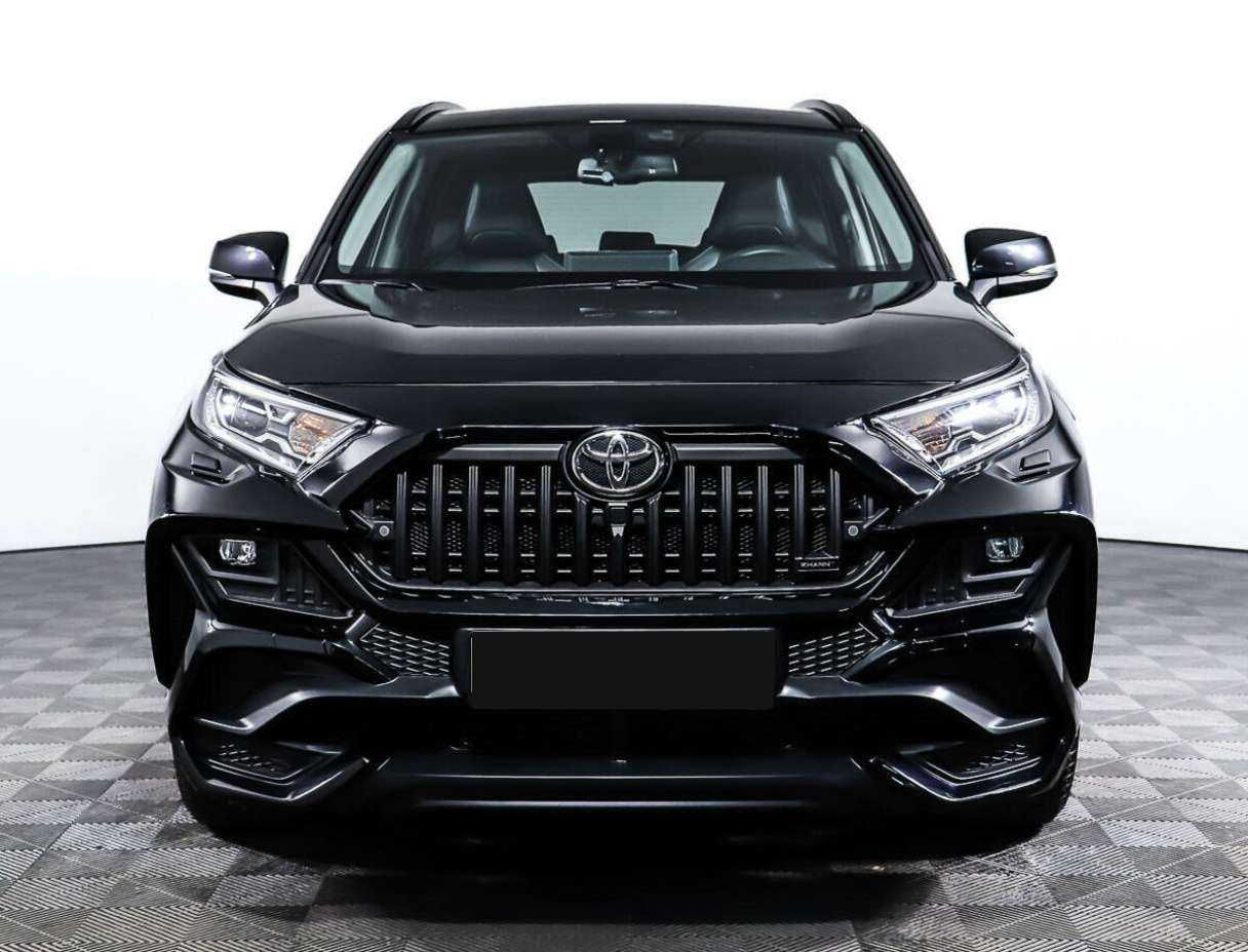 Toyota RAV4 с пробегом — 2021 год. Фото: #1