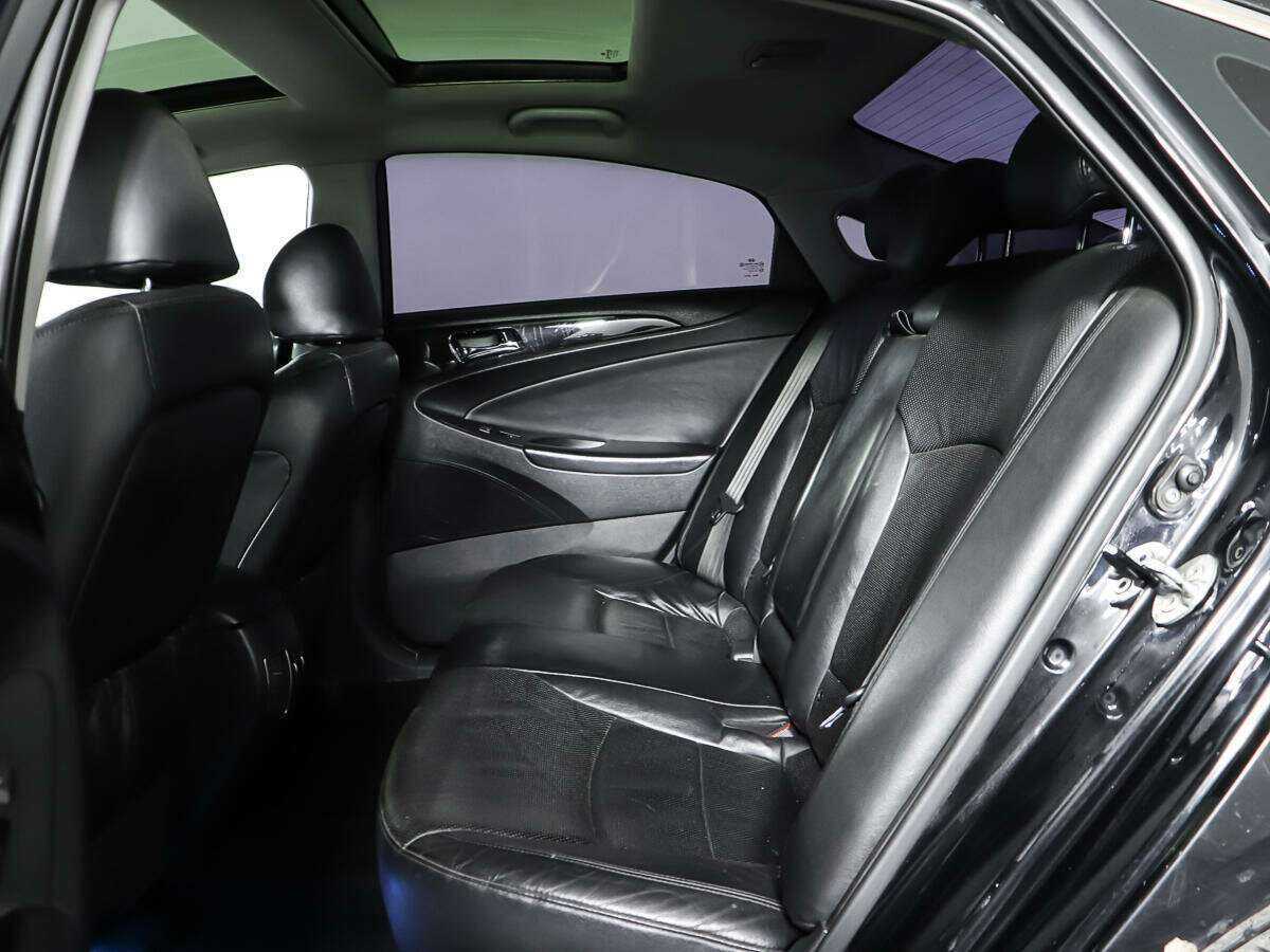 Hyundai Sonata с пробегом — 2011 год. Фото: #9