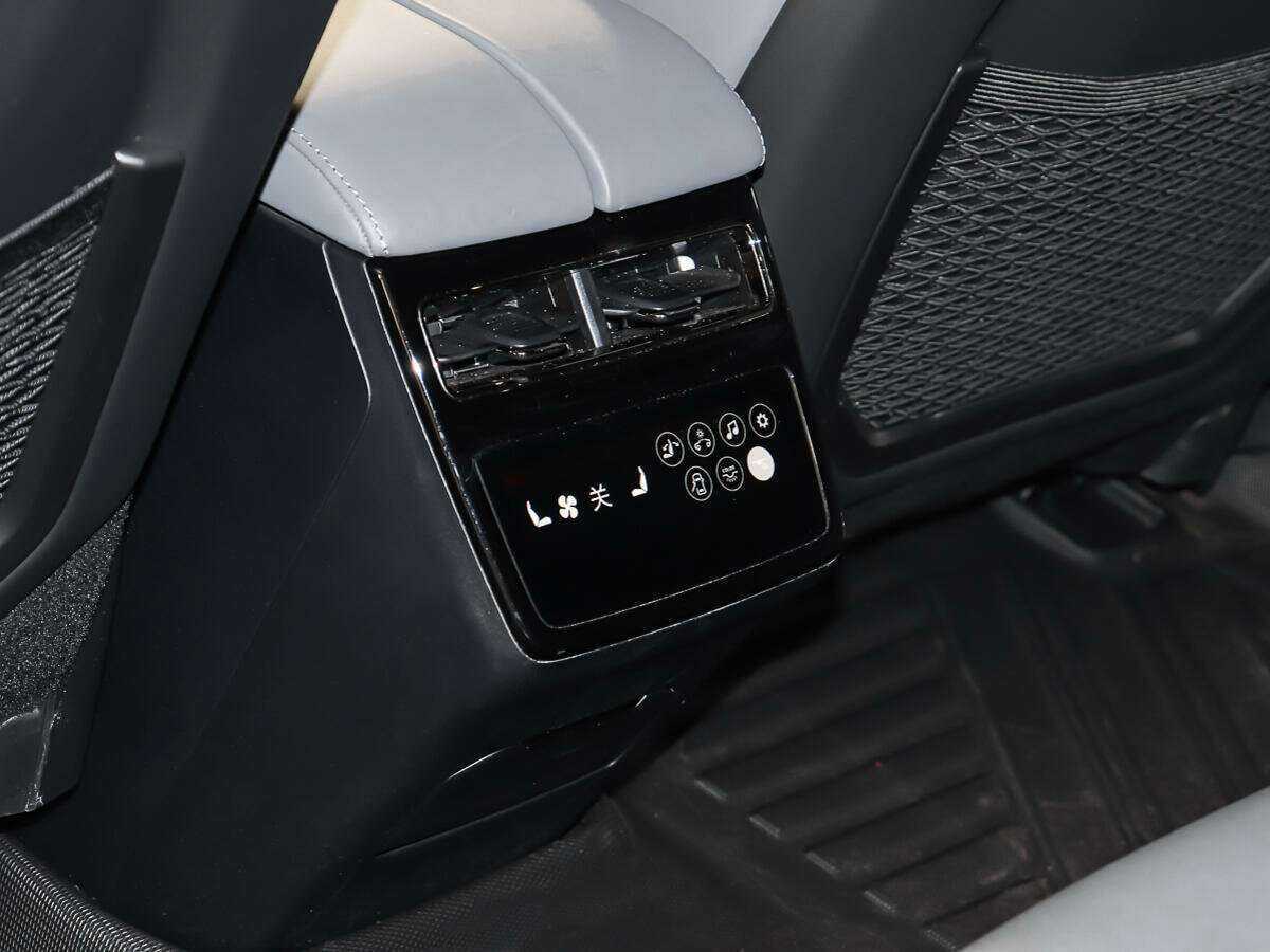 Zeekr 001 с пробегом — 2023 год. Фото: #20