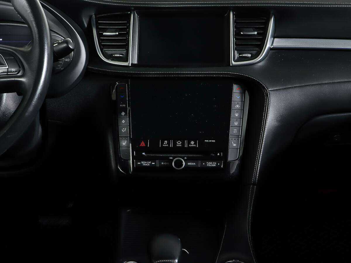 Infiniti QX50 с пробегом — 2018 год. Фото: #11