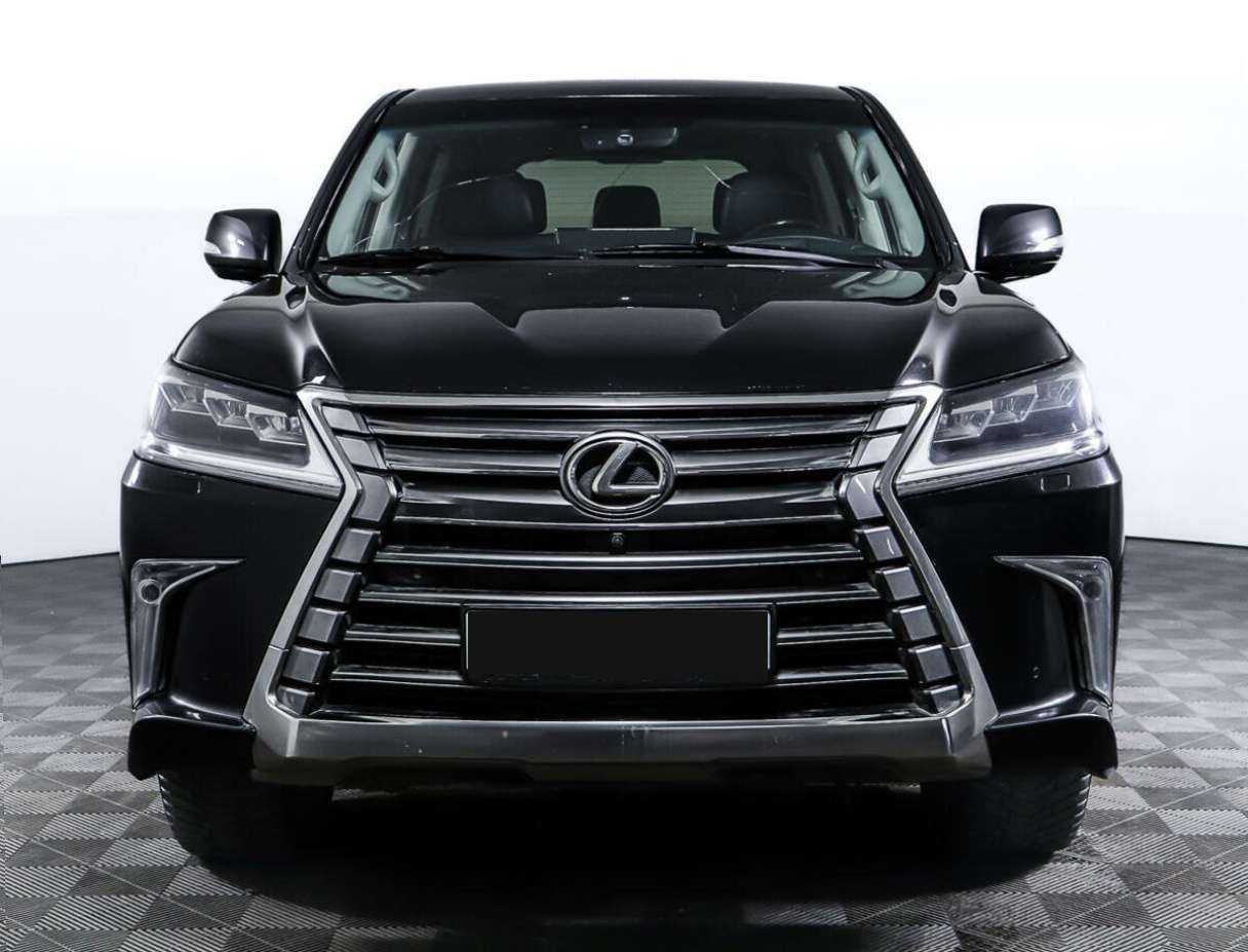 Lexus LX с пробегом — 2015 год. Фото: #1