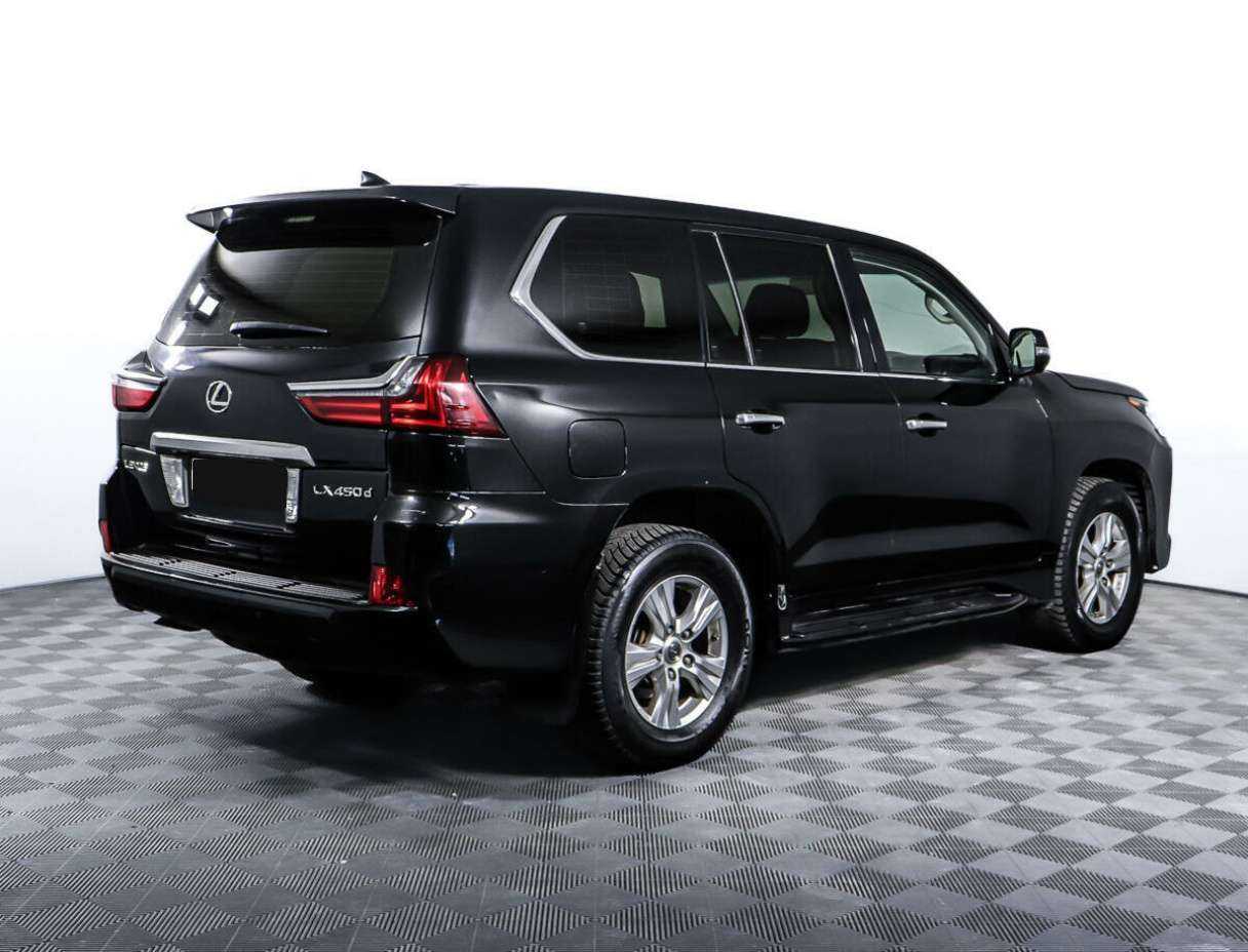 Lexus LX с пробегом — 2015 год. Фото: #4