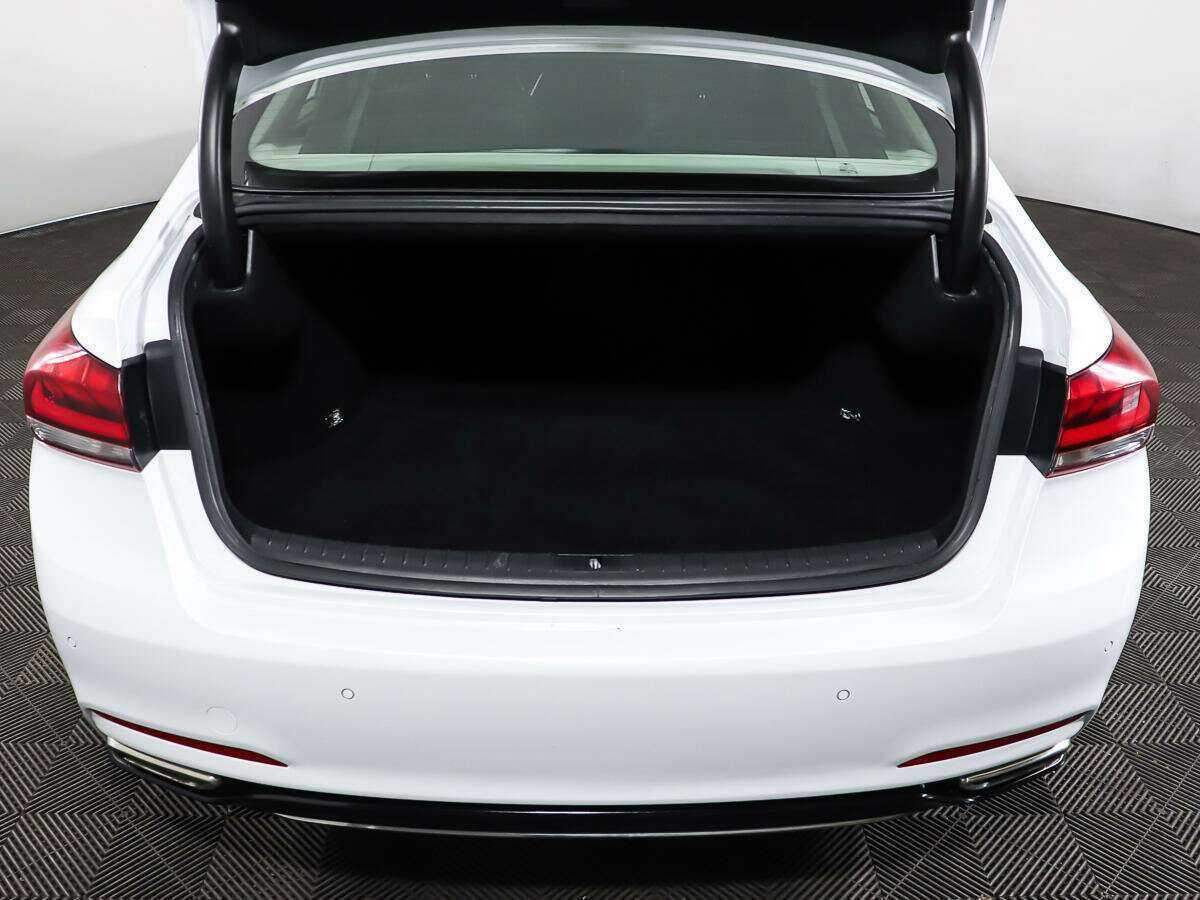 Genesis G80 с пробегом — 2017 год. Фото: #8