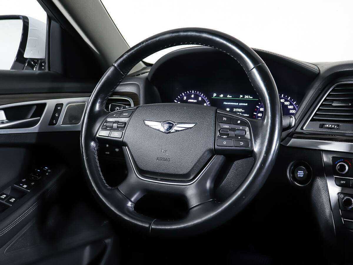 Genesis G80 с пробегом — 2017 год. Фото: #17