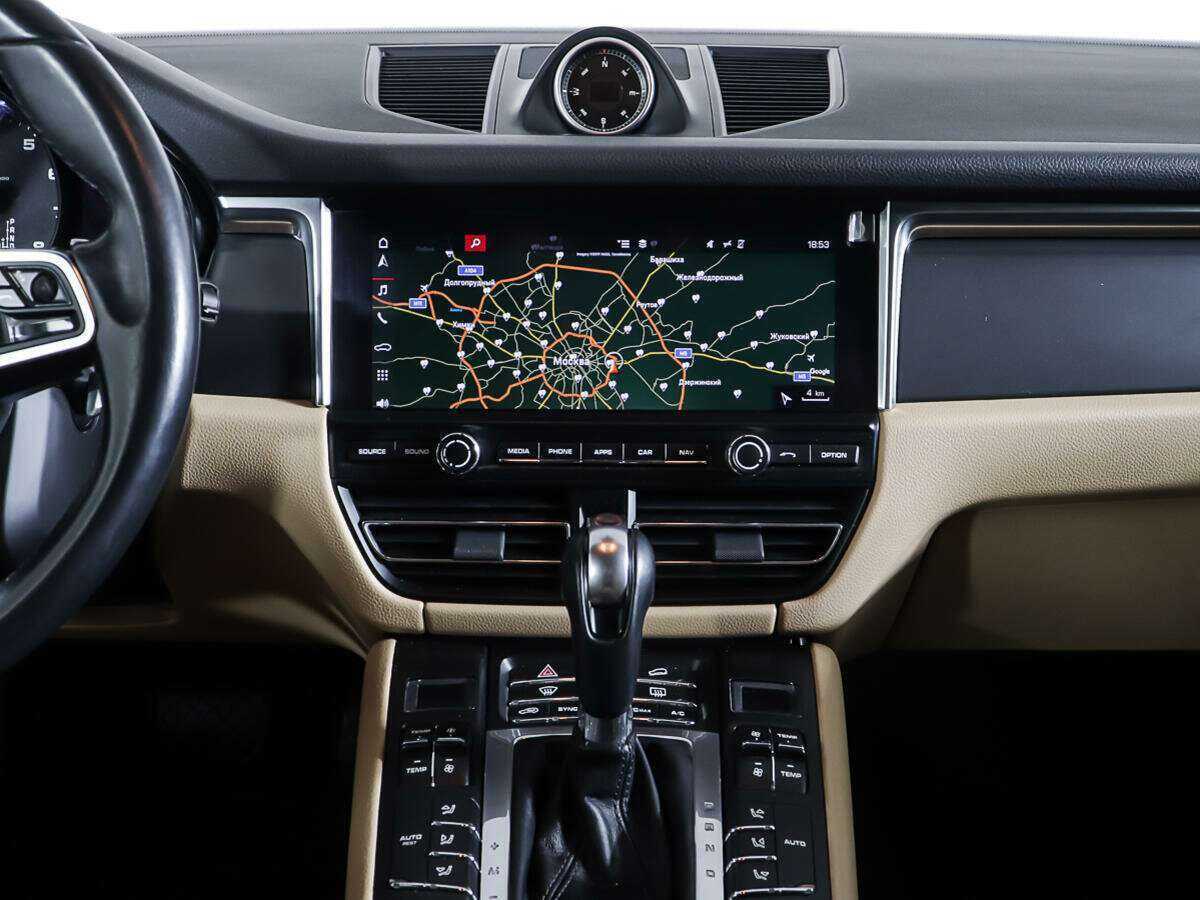 Porsche Macan с пробегом — 2019 год. Фото: #11