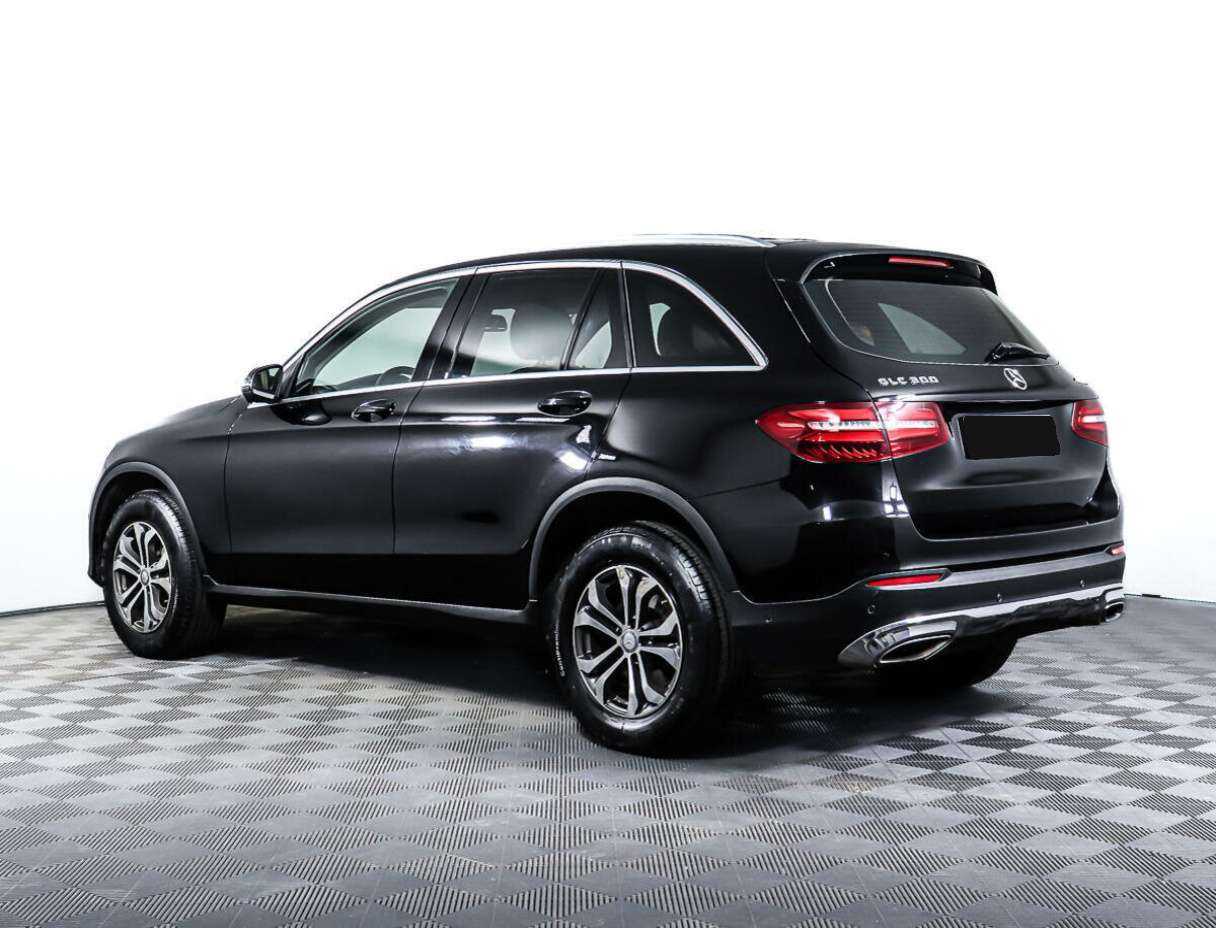 Mercedes-Benz GLC с пробегом — 2016 год. Фото: #6