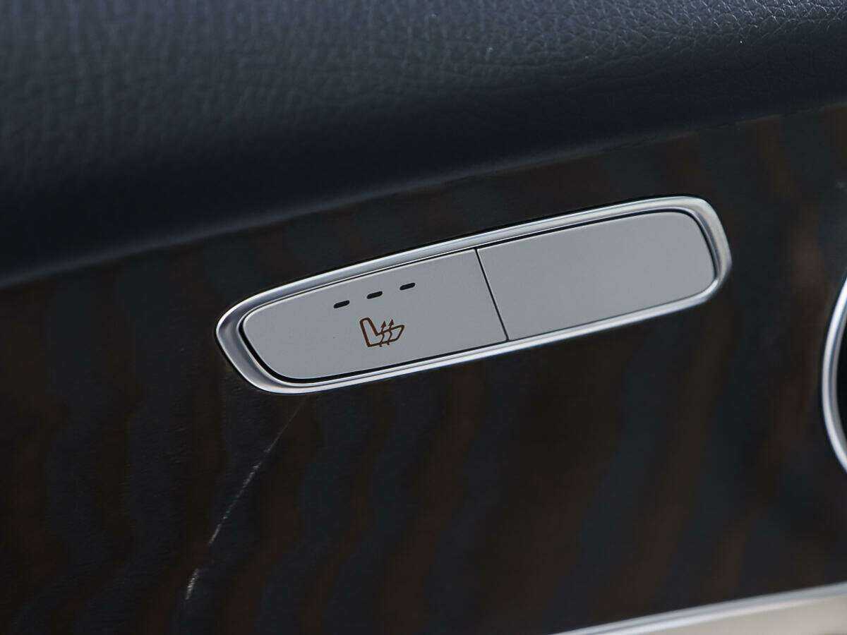 Mercedes-Benz GLC с пробегом — 2016 год. Фото: #16