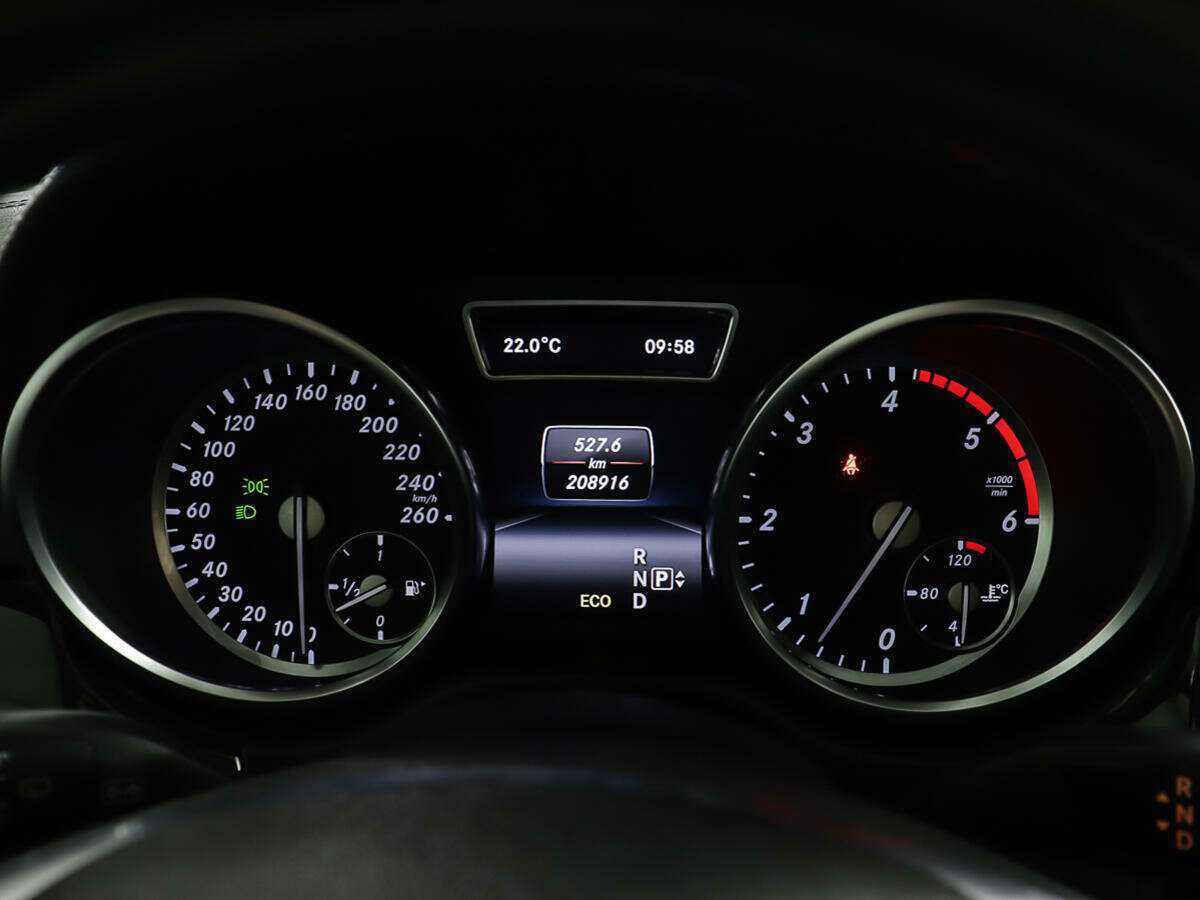 Mercedes-Benz GL-Класс с пробегом — 2013 год. Фото: #18