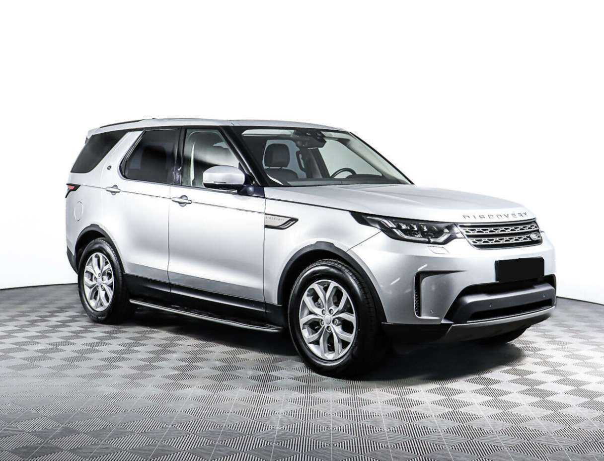 Land Rover Discovery с пробегом — 2018 год. Фото: #2