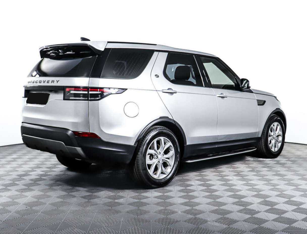Land Rover Discovery с пробегом — 2018 год. Фото: #4