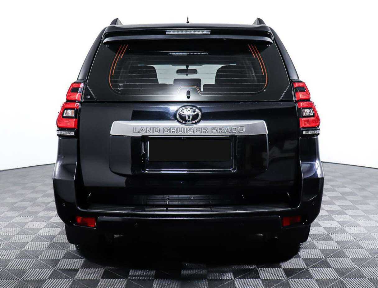 Toyota Land Cruiser Prado с пробегом — 2017 год. Фото: #5