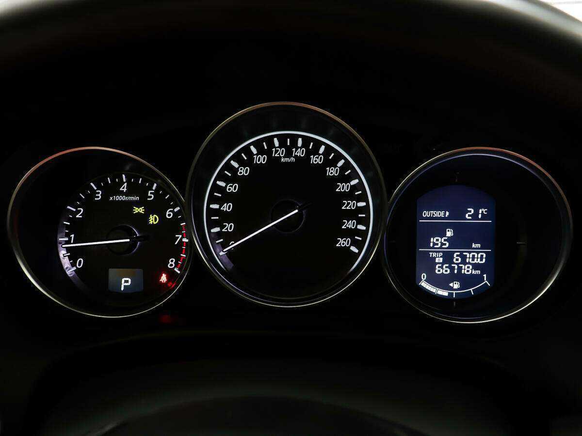 Mazda CX-5 с пробегом — 2015 год. Фото: #13